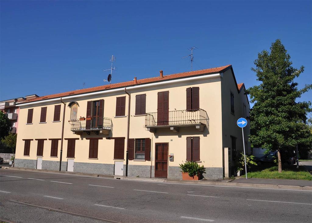 La Casa Di Margit Apartment Nova Milanese Exterior photo