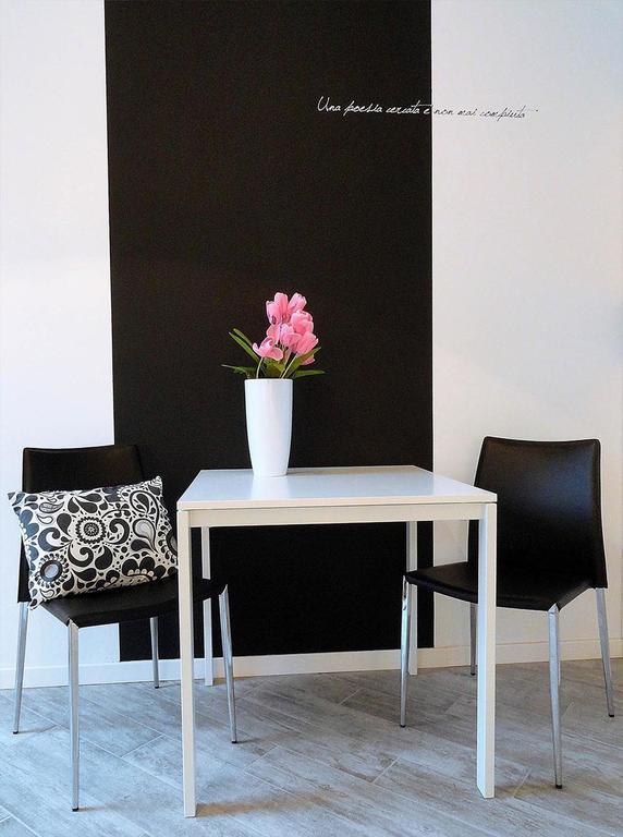 La Casa Di Margit Apartment Nova Milanese Room photo